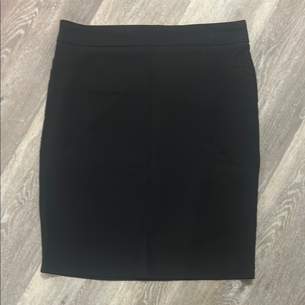 🖤 Jones New York Black Pencil Skirt – Size 12